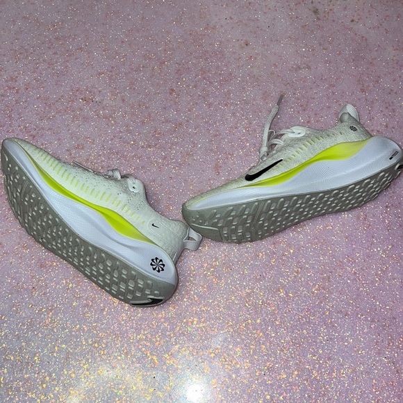Nike react infinity 4 - Picture 3 of 3